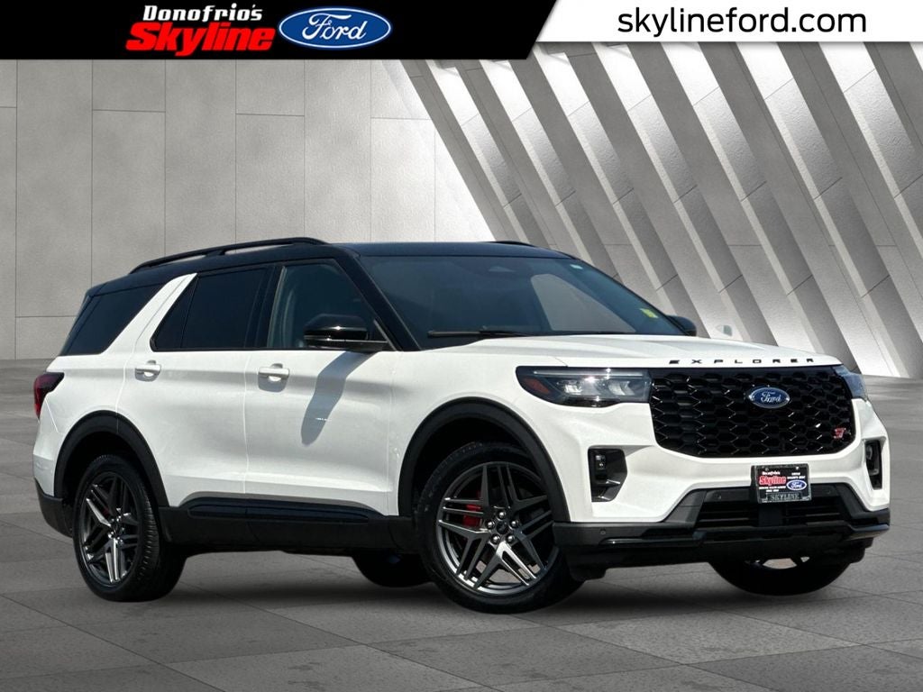 2025 Ford Explorer ST