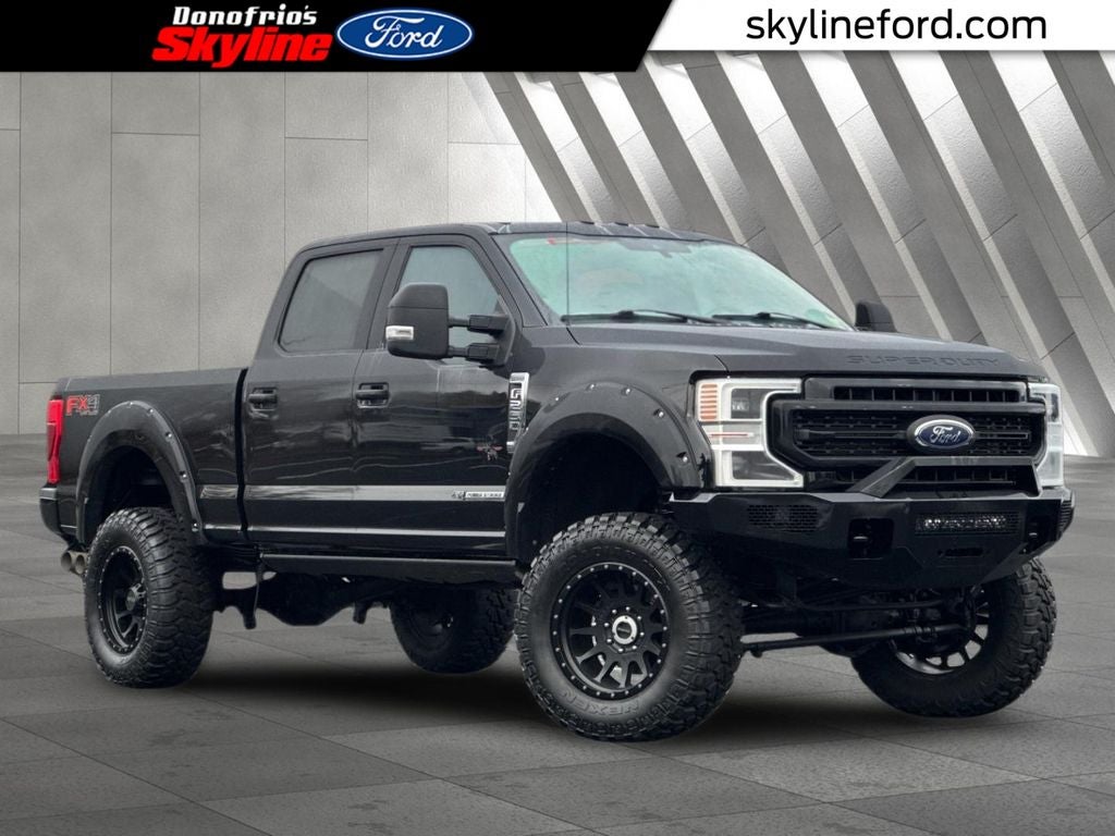 2020 Ford F-250SD Lariat Black Widow