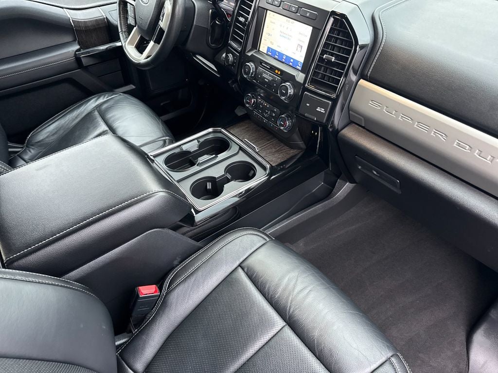 2020 Ford F-250SD Lariat Black Widow