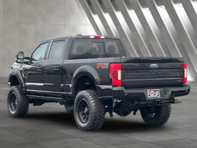 2020 Ford F-250SD Lariat Black Widow