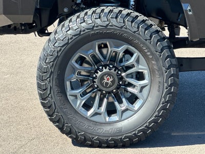 2022 Ford F-250SD Lariat BLACK WIDOW