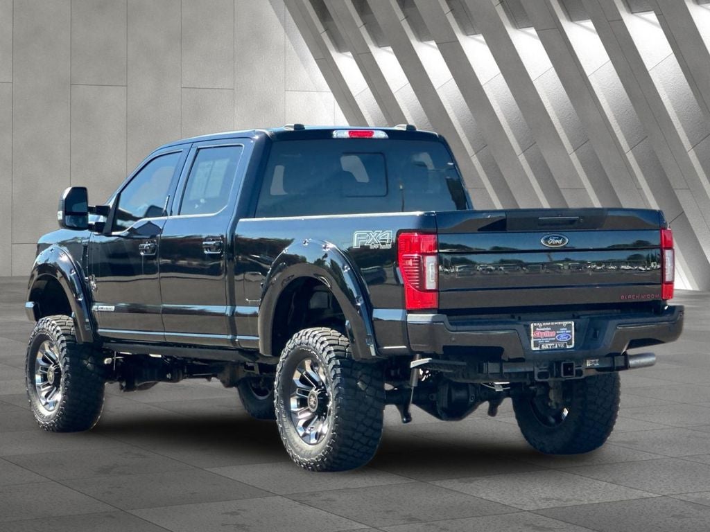 2022 Ford F-250SD Lariat BLACK WIDOW