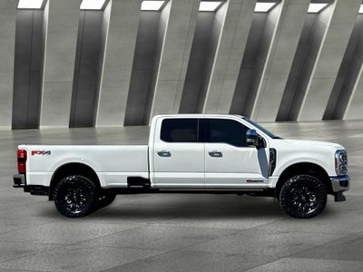 2025 Ford F-350SD Lariat