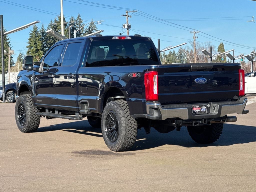 2023 Ford F-350SD XLT