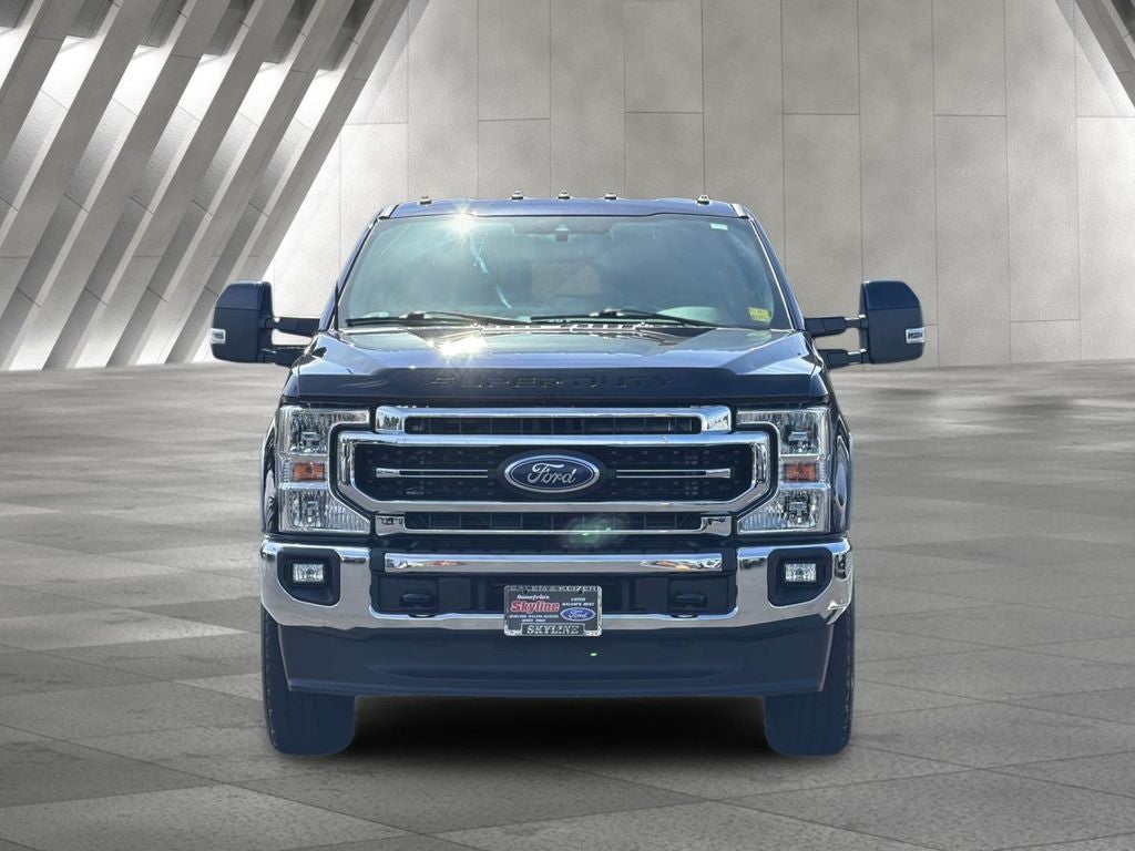 2022 Ford F-350SD Lariat