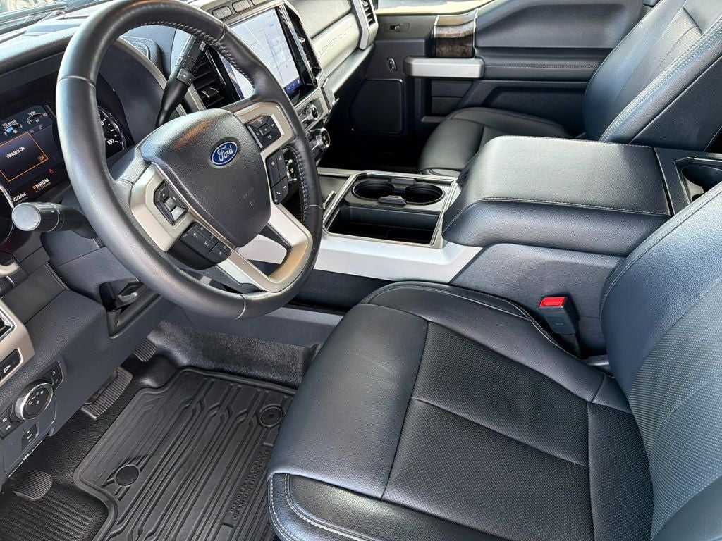 2022 Ford F-350SD Lariat