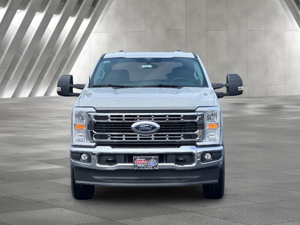 2025 Ford F-350SD XLT