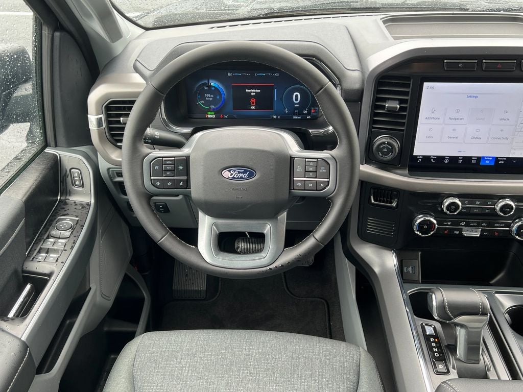 2024 Ford F-150 Lightning XLT