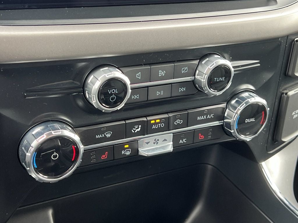 2024 Ford F-150 Lightning XLT