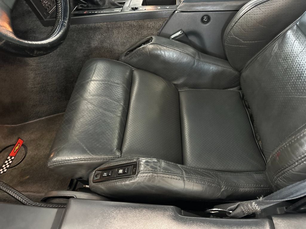1986 Chevrolet Corvette Base