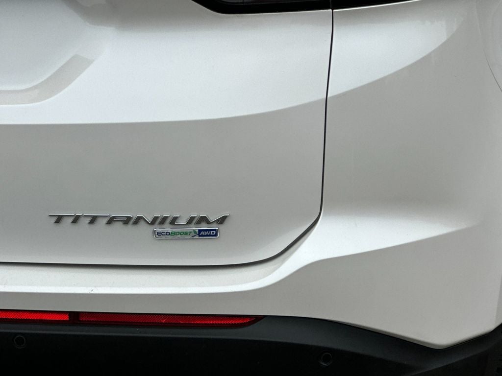 2016 Ford Edge Titanium