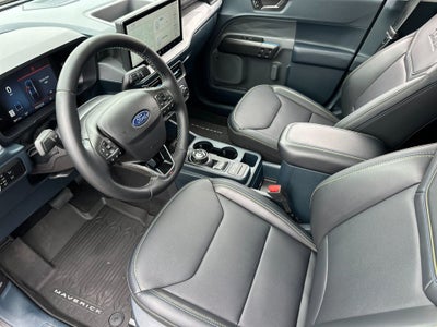 2025 Ford Maverick Lobo High