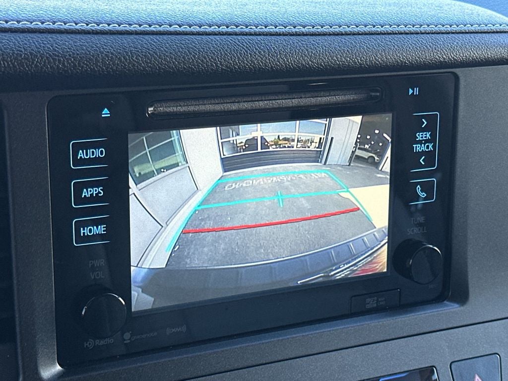 2017 Toyota Sienna XLE 7 Passenger