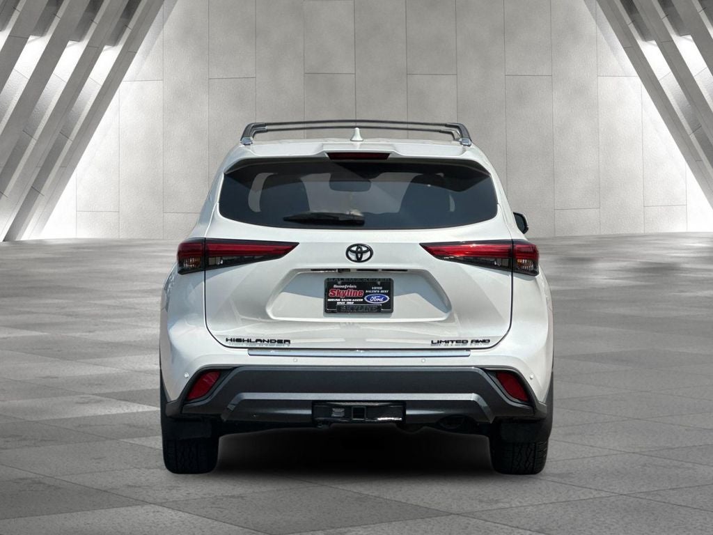2022 Toyota Highlander Limited