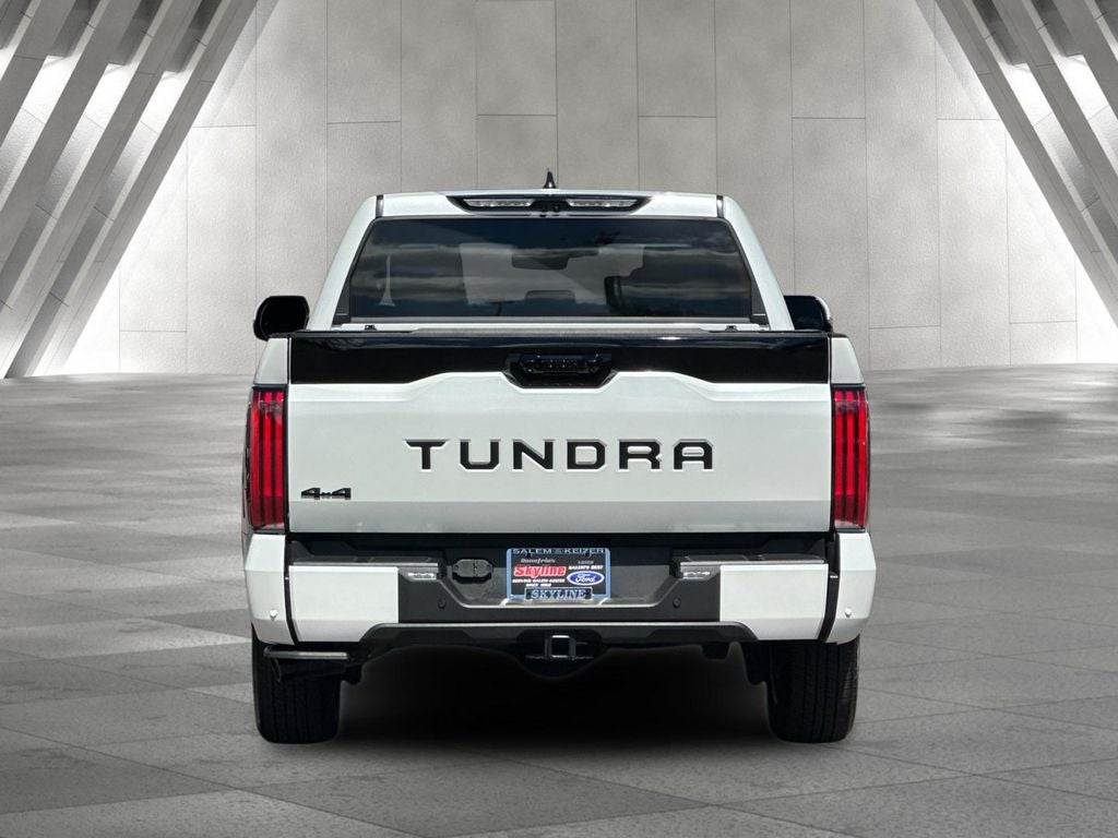2024 Toyota Tundra Hybrid Platinum