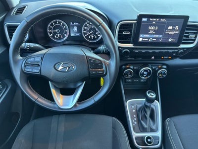 2022 Hyundai Venue SEL