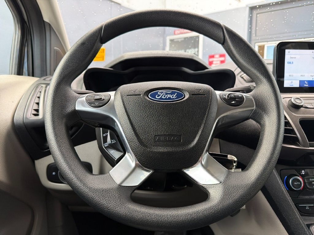 2023 Ford Transit Connect XLT