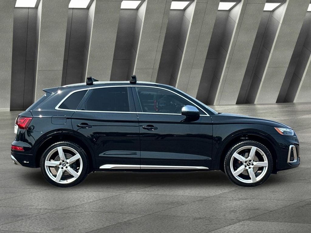 2022 Audi SQ5 Premium Plus quattro