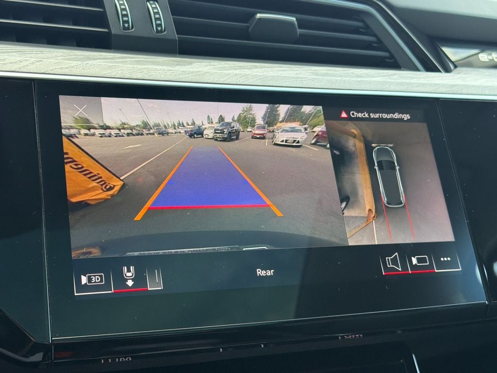 2021 Audi e-tron Prestige quattro