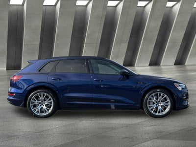2021 Audi e-tron Prestige quattro