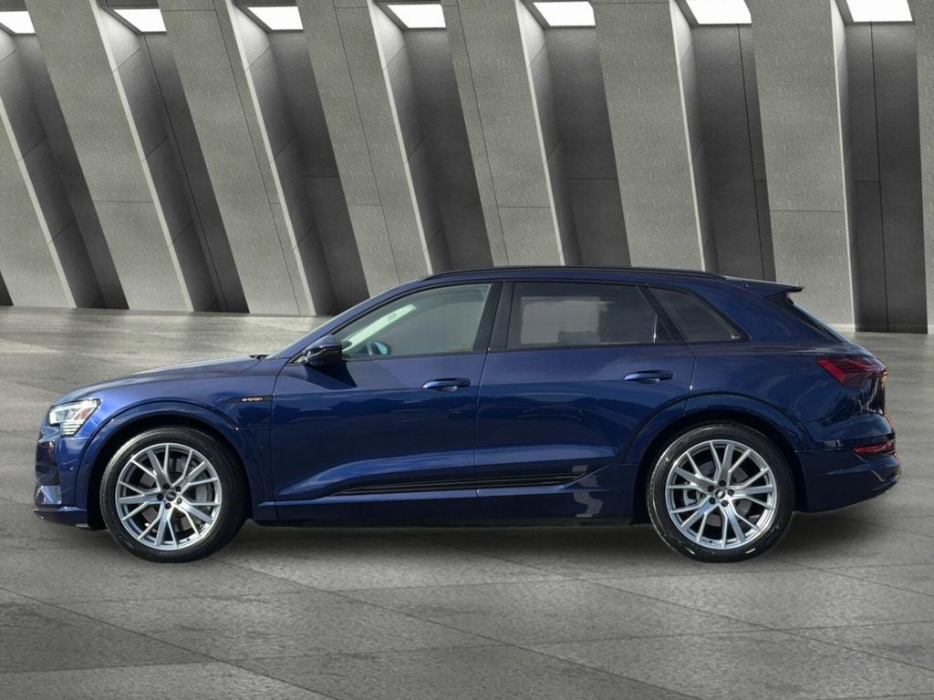 2021 Audi e-tron Prestige quattro