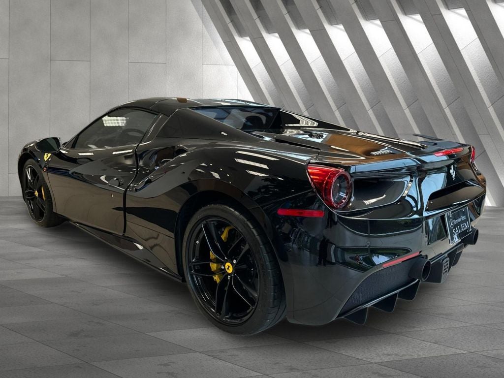 2019 Ferrari 488 Spider Base